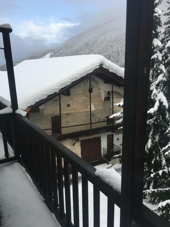 Lo Scudo D'Italia Apartamento Pragelato Exterior foto